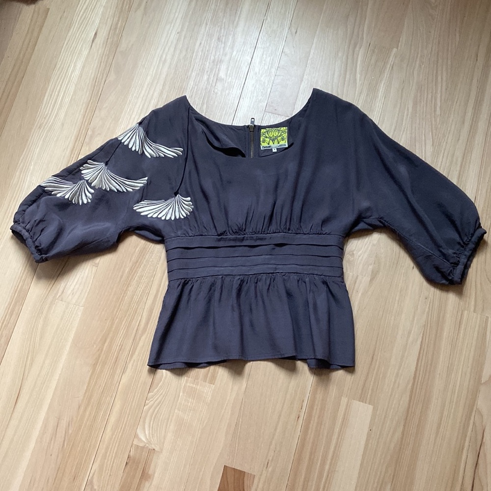 Anthropologie Floreat embroidered deco kimono blouse